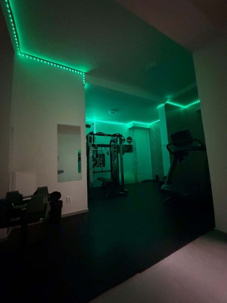 Primetime Gym - Atmosféra s LED osvětlením